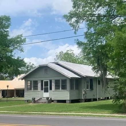 Buy this 3 bed house on 9350 Highway 182 in Franklin, Louisiana