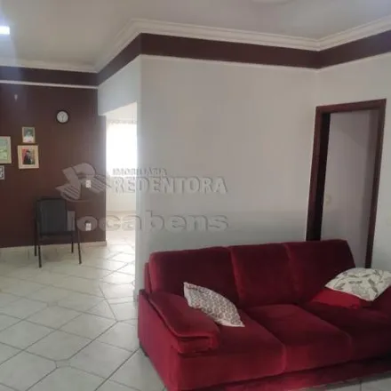 Buy this 3 bed house on Escola Municipal Sítio do Pica-Pau Amarelo in Rua Coronel Orlando Pereira Barreto 610, Jardim Estrela