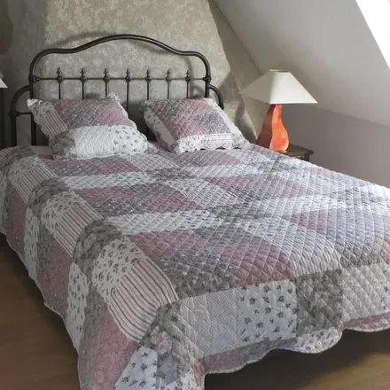 Rent this 1 bed house on 71600 L'Hôpital-le-Mercier