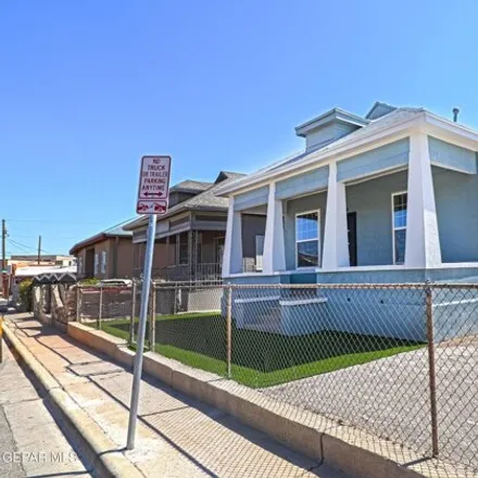 Image 3 - 2130 Cypress Avenue, El Paso, TX 79905, USA - House for rent