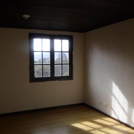 Rent this 3 bed apartment on Montessori British School (Av. Boyacá - Cl 128) in Carrera 72, Localidad Suba