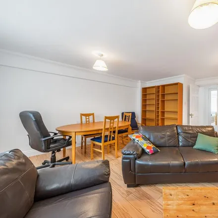 Image 4 - Imperial Court, 225, 227, 229 Kennington Lane, London, SE11 5DL, United Kingdom - Apartment for rent