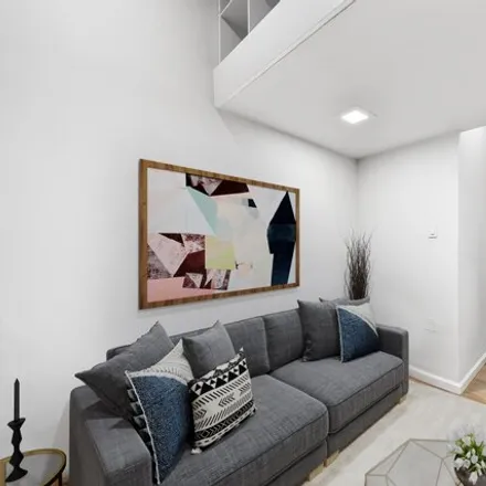Image 3 - 264 West 22nd Street, New York, NY 10011, USA - Apartment for sale
