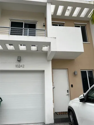 Image 9 - 10242 Northwest 72nd Street, Doral, FL 33178, USA - Townhouse for rent