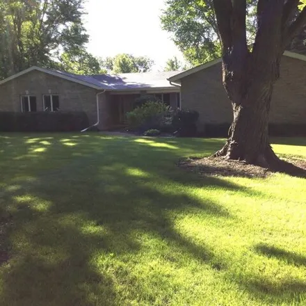 Buy this 3 bed house on 3226 Cannonball Trail in Yorkville, IL 60560