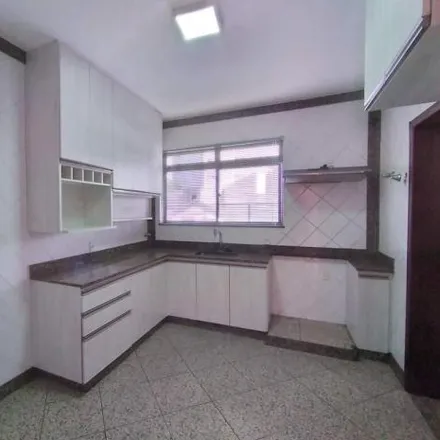 Rent this 4 bed apartment on Rua Paraíba in Centro, Divinópolis - MG