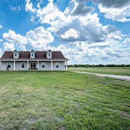 Buy this 4 bed house on 2118 Wilson Road in Palmer, Ellis County