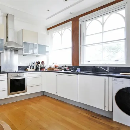 Image 2 - Elmwood, North End Way, North End, London, NW3 7HG, United Kingdom - Apartment for rent