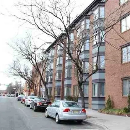Image 2 - 194 Christopher Columbus Drive, Jersey City, NJ 07302, USA - Apartment for rent