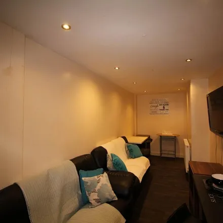 Rent this 6 bed room on Milton Street in Derby, DE22 3NZ