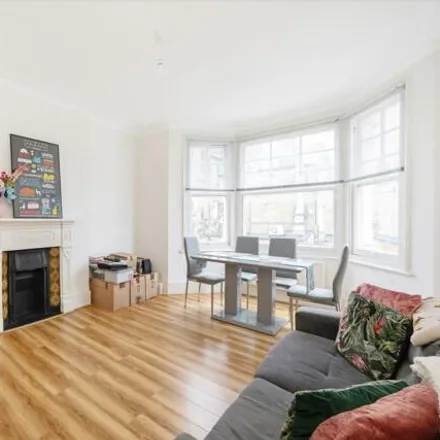 Image 2 - 140 Victoria Road, London, NW6 6NH, United Kingdom - Apartment for sale