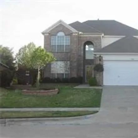 Rent this 4 bed house on 373 East Harwood Road in Euless, TX 76039