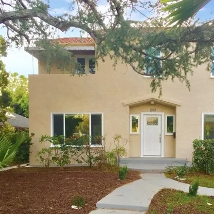 Rent this 3 bed house on 2576 Marguerita Avenue in Santa Monica, CA 90402