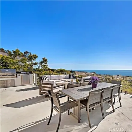 Image 7 - 3253 Alta Laguna Boulevard, Top of the World, Laguna Beach, CA 92651, USA - House for rent