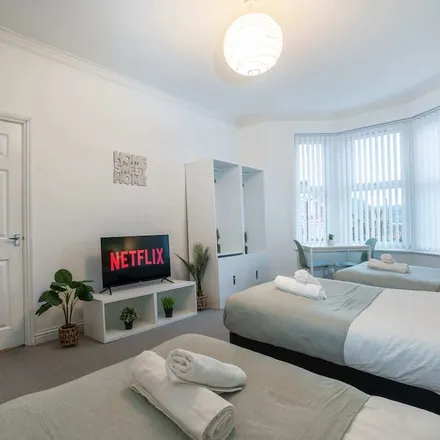 Image 3 - Gateshead, NE8 1YD, United Kingdom - Apartment for rent