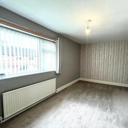 Image 5 - Woodham Road, Manchester, M23 0WT, United Kingdom - House for rent