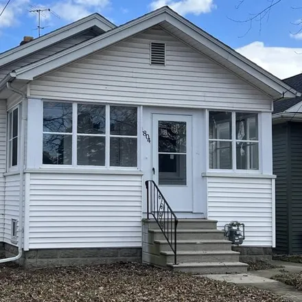 Buy this 2 bed house on 2068 Congress Avenue in Saginaw, MI 48602