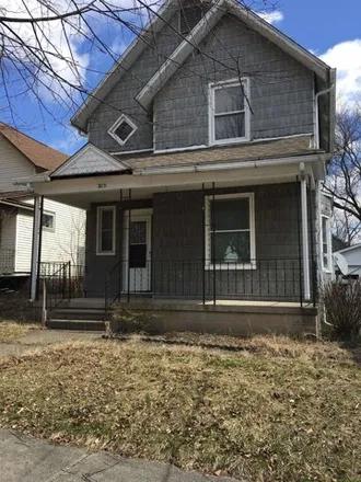 Buy this 3 bed house on 377 West Jane Street in Bay City, MI 48706