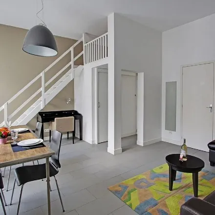 Rent this 2 bed apartment on 27 Rue Poissonnière in 75002 Paris, France