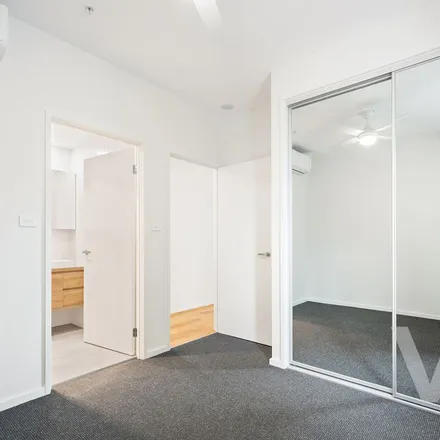 Image 2 - Hamilton, Platform 2, Ivy Street, Islington NSW 2296, Australia - Apartment for rent