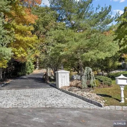 Image 2 - East Hill Court, Cresskill, Bergen County, NJ 07626, USA - House for sale