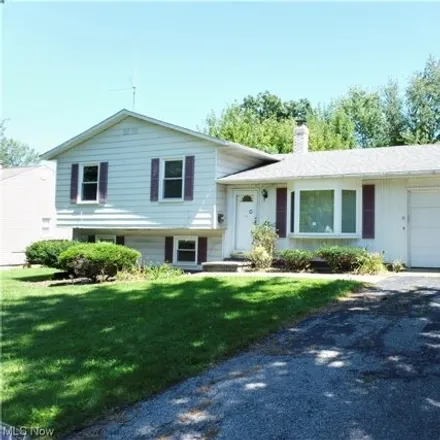 Image 1 - Broadmoor Road, Reynolds, Mentor, OH 44094, USA - House for sale