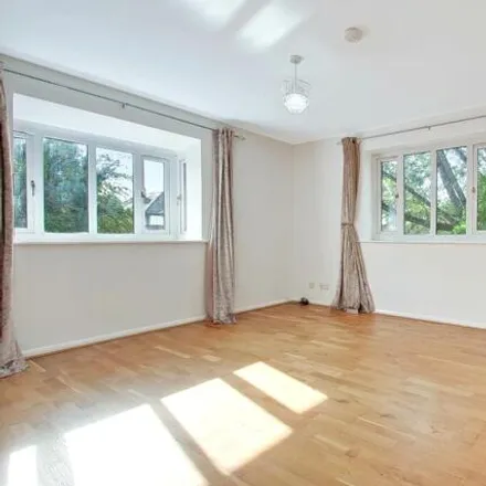 Rent this 2 bed room on Alliance Close in London, HA0 2NQ