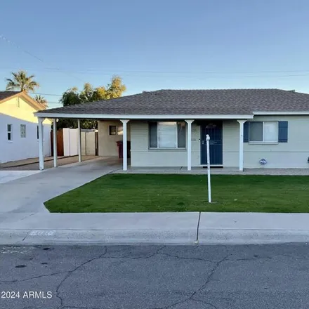 Rent this 3 bed house on 7615 East Pinchot Avenue in Scottsdale, AZ 85251