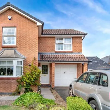 Buy this 3 bed house on Beaufont Gardens in Bawtry, DN10 6RT