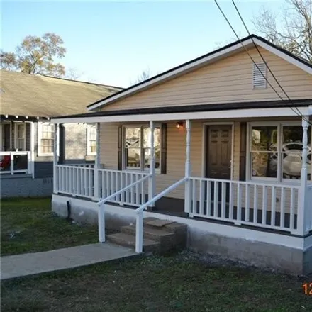 Buy this 2 bed house on 1007 20th Street in Phenix City, AL 36867