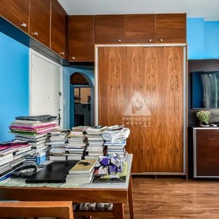 Buy this 2 bed apartment on Rua Sá Ferreira in Copacabana, Zona Sul do Rio de Janeiro - RJ
