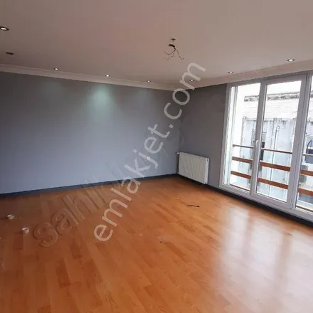 Rent this 3 bed apartment on unnamed road in 34197 Bahçelievler, Turkey
