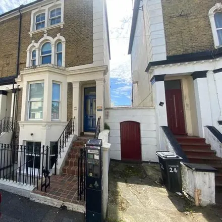 Rent this 1 bed room on 31 Cobham Street in Gravesend, DA11 0PD