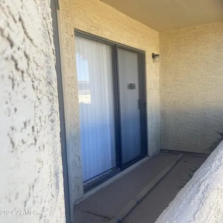 Image 6 - 5135 East Oak Street, Phoenix, AZ 85008, USA - Apartment for rent