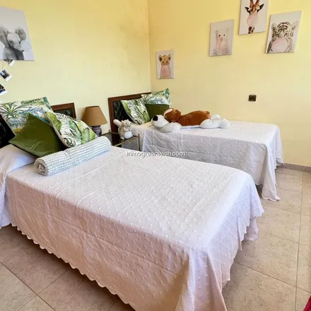 Rent this 3 bed apartment on Calle Casablanca in 03599 Altea, Spain