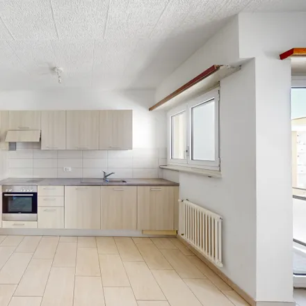 Rent this 4 bed apartment on Via San Gottardo in 6500 Bellinzona, Switzerland