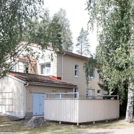 Rent this 2 bed apartment on Kirkonkylän tori in Punamullantie 3, 01900 Nurmijärvi