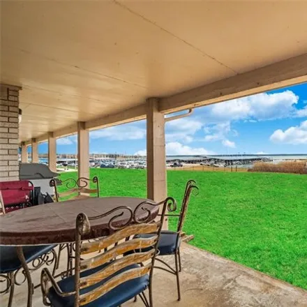 Buy this 2 bed condo on 5740 Marina Drive in Garland, TX 75043