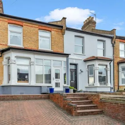 Buy this 3 bed townhouse on Rochester Way in Eltham Park, London