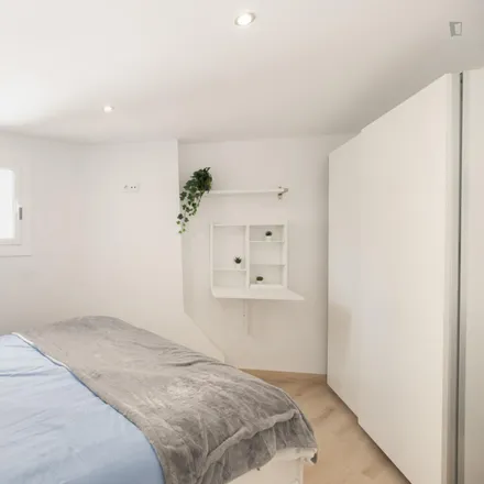 Rent this 1 bed apartment on Carrer del Comte Borrell in 286, 08029 Barcelona