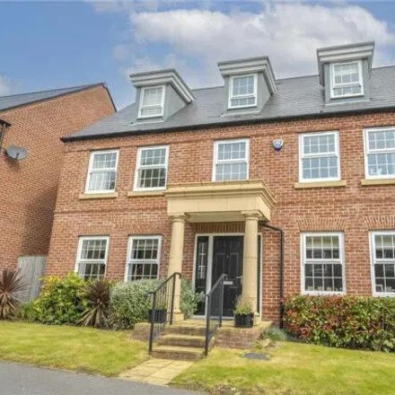 Buy this 5 bed house on Woodsley View in Leeds, LS16 8FQ