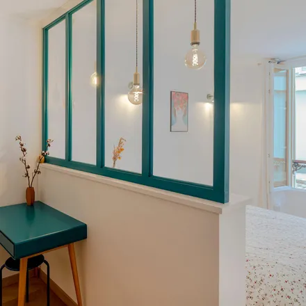 Rent this 2 bed apartment on 123 Rue des Dames in 75017 Paris, France
