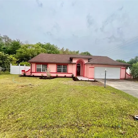 Rent this 3 bed house on 543 Silver Course Run in Silver Springs Shores, Marion County