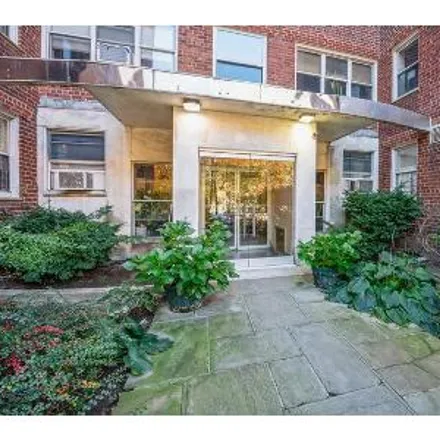 Image 1 - 871 Kimball Avenue, Gunther Park, City of Yonkers, NY 10708, USA - Condo for sale