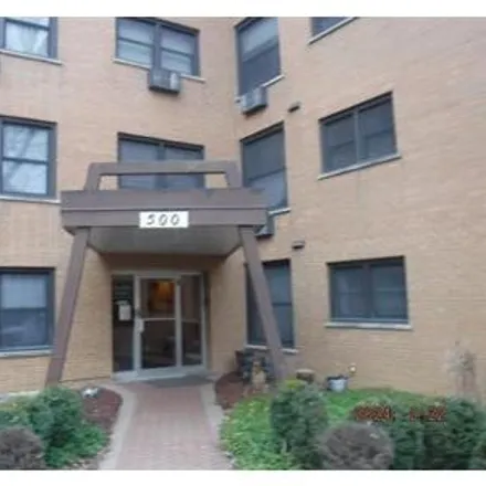 Buy this 1 bed condo on 400 South Scoville Avenue in Oak Park, IL 60302