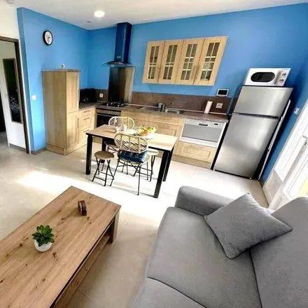 Rent this 1 bed house on Route de l'Adour in 40400 Bégaar, France