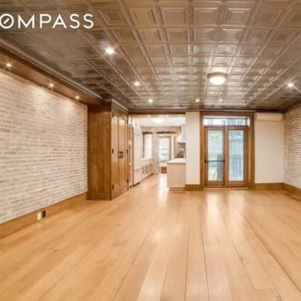 Image 7 - 23 West 89th Street, New York, NY 10024, USA - House for rent