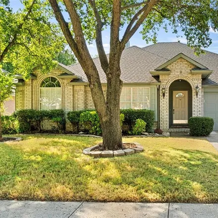 Buy this 3 bed house on 621 Paisley Drive in Flower Mound, TX 75028