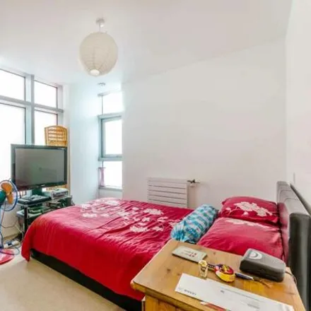 Image 5 - Vermilion, 30 Barking Road, London, E16 1EQ, United Kingdom - Apartment for sale