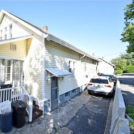 Image 4 - 1646 Saint Jane Avenue, City of Utica, NY 13501, USA - House for sale